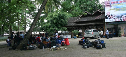 Tiba di Banten